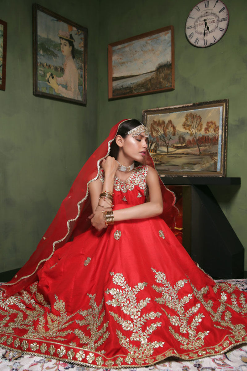 Buy Wedding Wear Attractive Red Color Lehenga For Girls – Designerslehenga-thephaco.com.vn